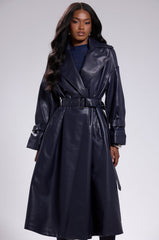 ALINNA FAUX LEATHER TRENCH IN NAVY