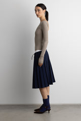 OPEN BACK LONG SLEEVE TOP