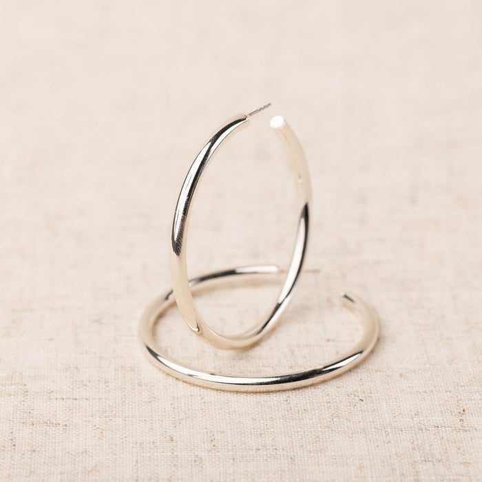 Salem Shiny Silver Earrings