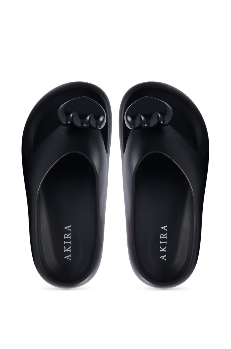 AKIRA COMPASSION BLACK SANDAL