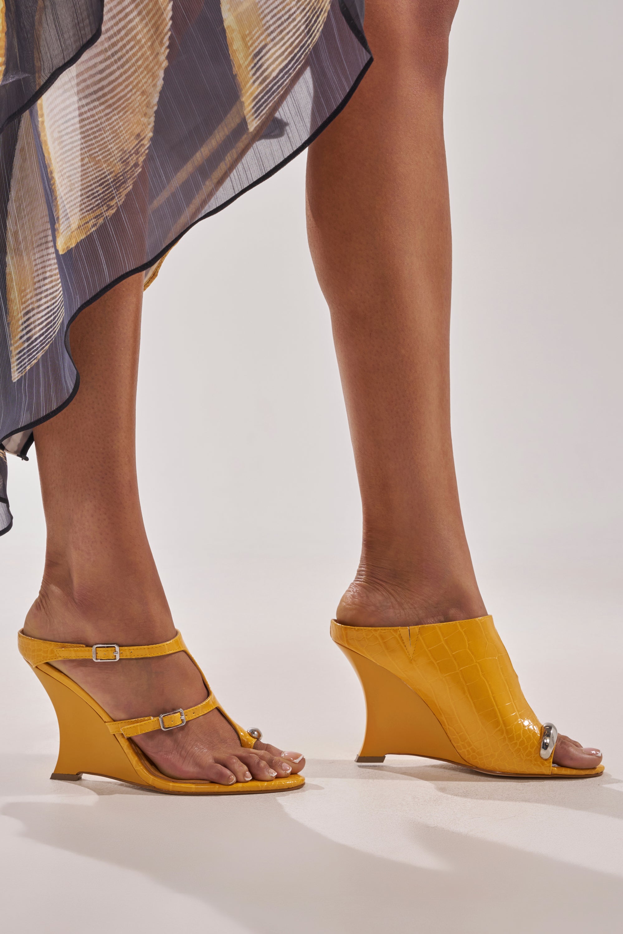 AKIRA GOLD GINO MUSTARD CROC WEDGE SANDAL