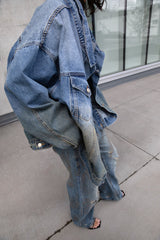 OVERSIZED VINTAGE DENIM JACKET
