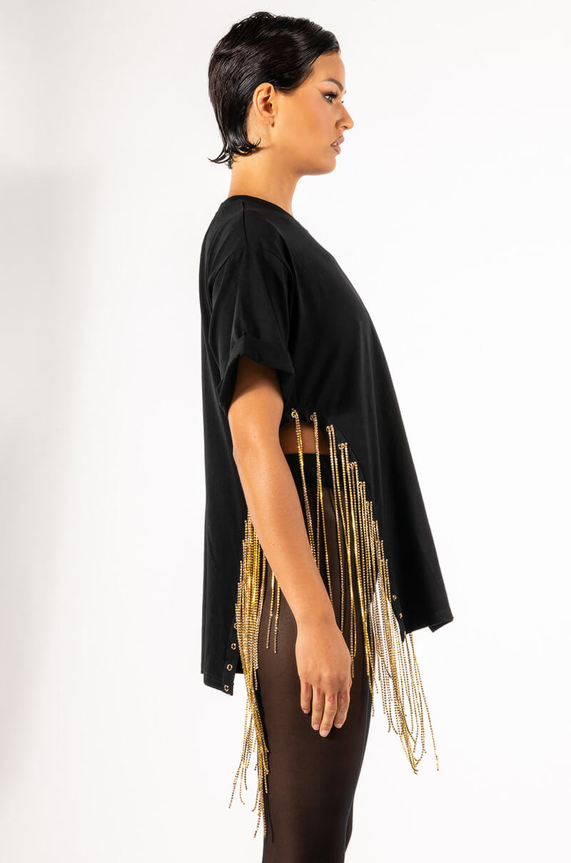 ABOVE AVERAGE CHAIN DETAIL OVERSIZED CREW NECK TSHIRT